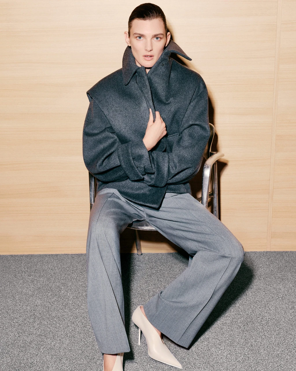 Synopsis Collective презентує CAPSULE 006: EQUA