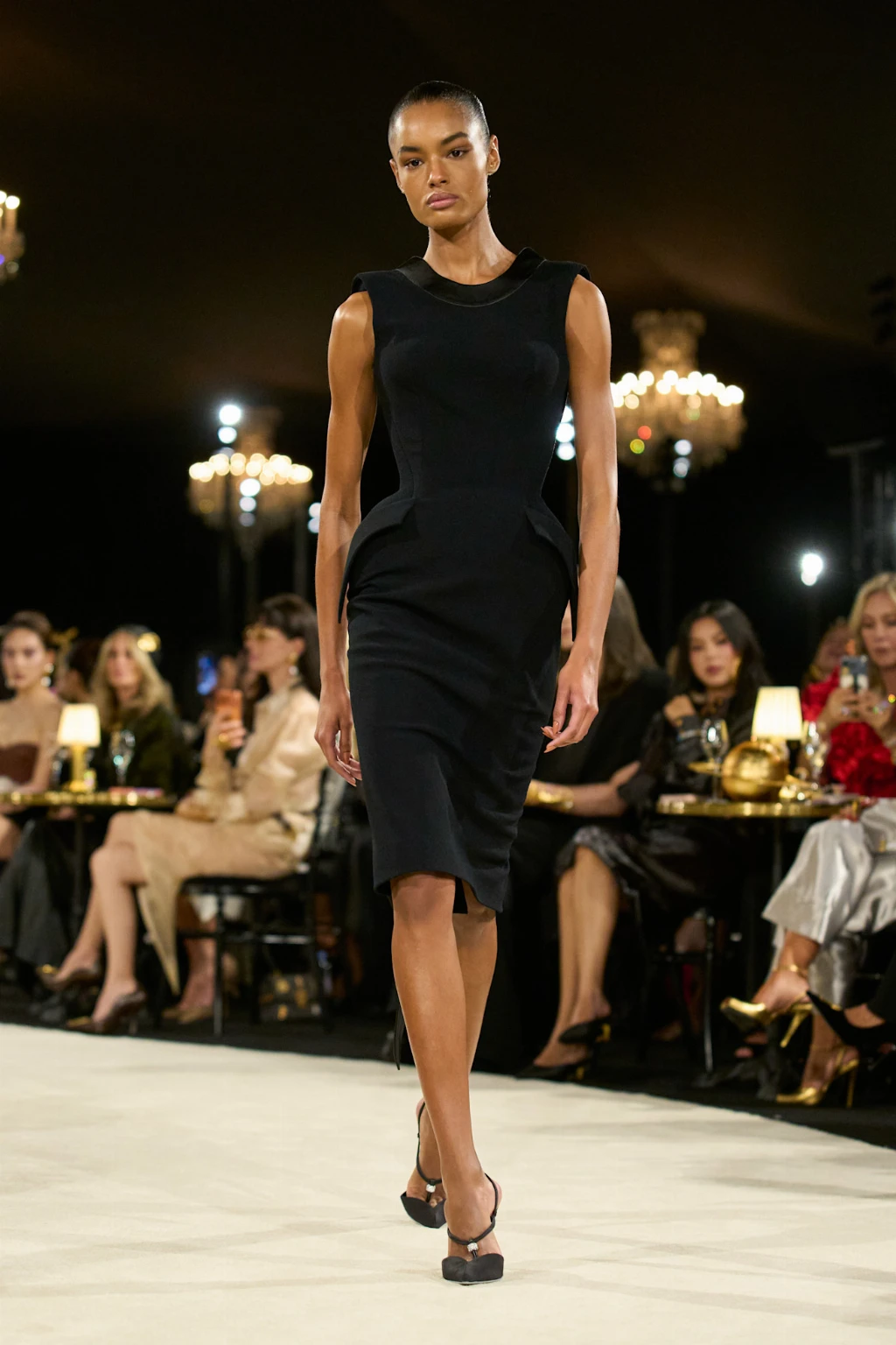 Schiaparelli весна-літо 2027